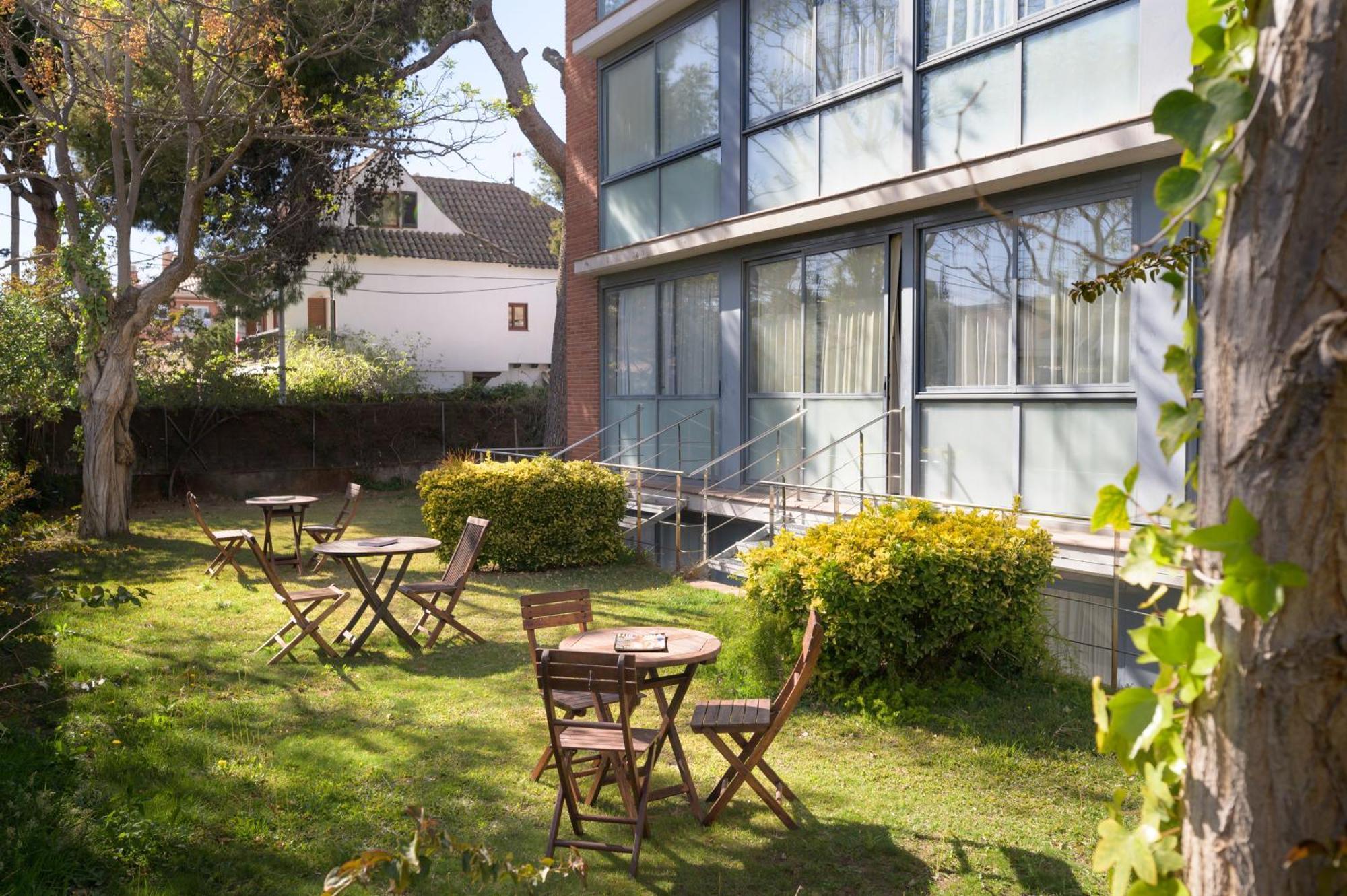 Sg Costa Bcn Apartments Castelldefels Exteriör bild