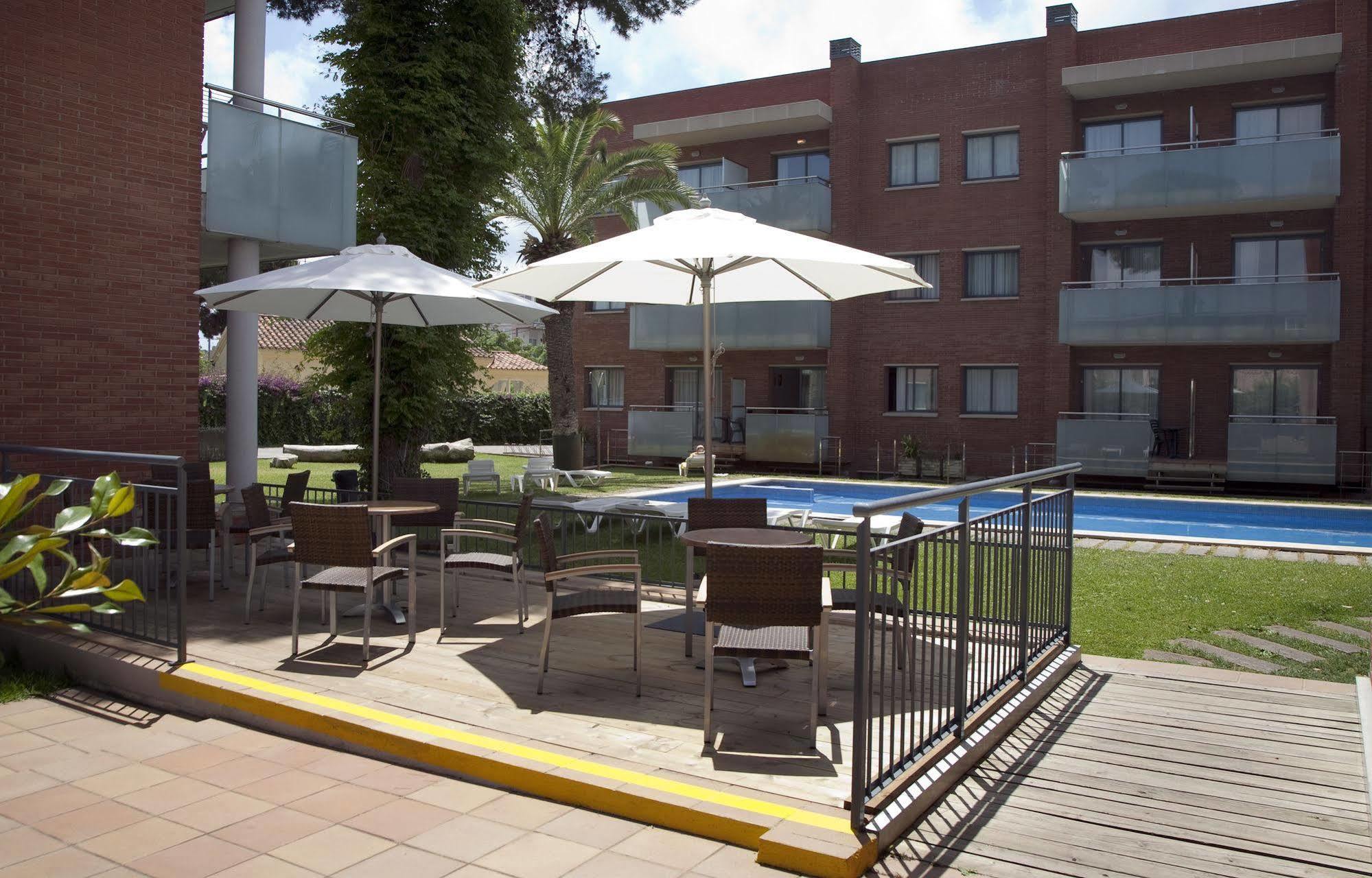Sg Costa Bcn Apartments Castelldefels Exteriör bild
